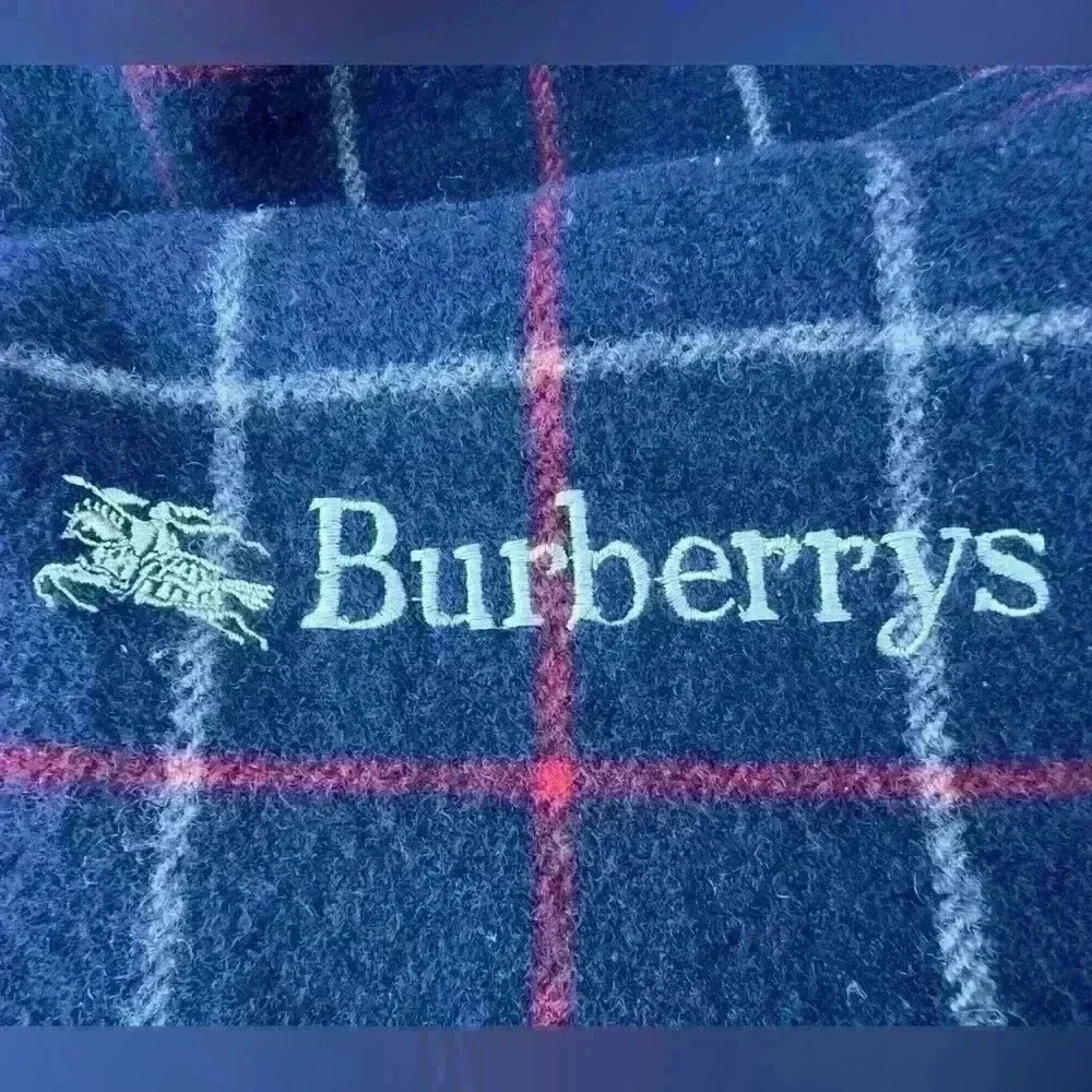 Burberrys‎ Wool Lap Blanket